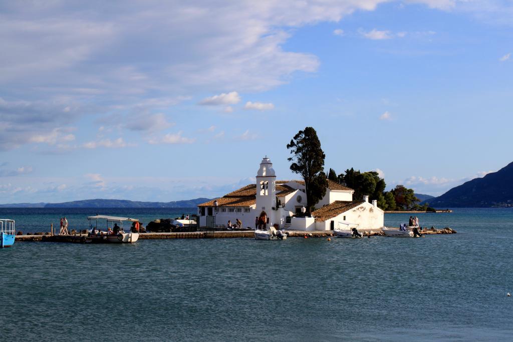 Mouse Island Aparthotel Perama  Exterior photo